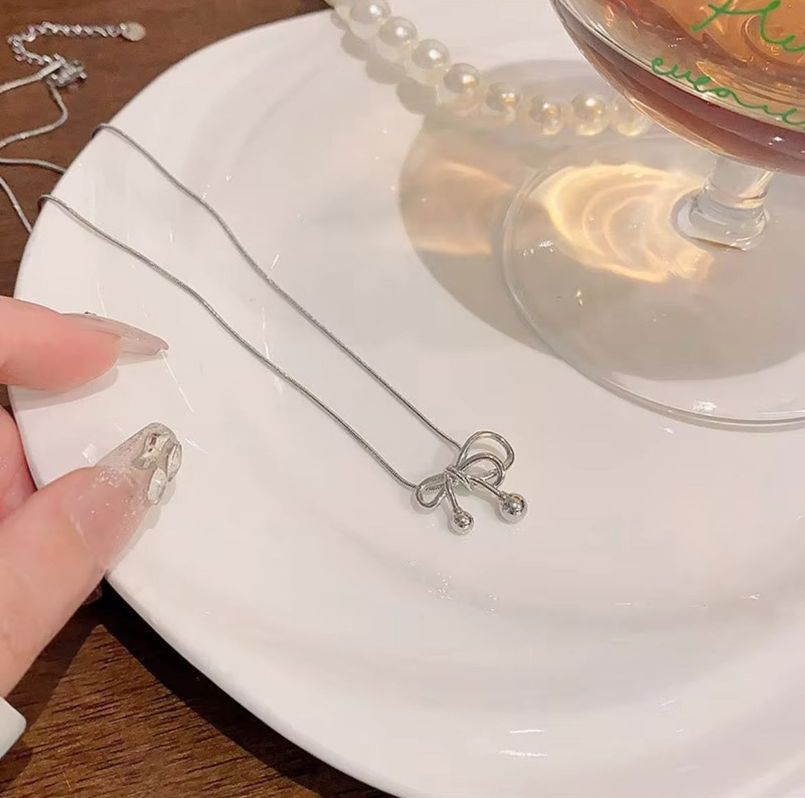 Minimal Silver Bow Pendant Necklace for Women